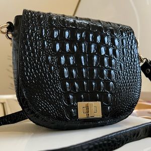 *SALE* Brahmin✨Melbourne Crossbody (Black)